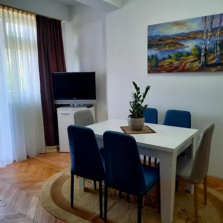 Apartman Kej 64Qm Surdulica Exterior photo